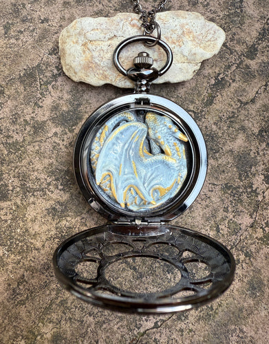 White and Gold Pocket Dragon
