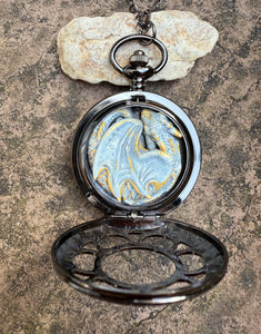 White and Gold Pocket Dragon
