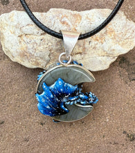 Load image into Gallery viewer, Moon Guardian Labradorite Dragon Pendant