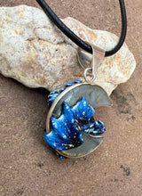 Load image into Gallery viewer, Moon Guardian Labradorite Dragon Pendant