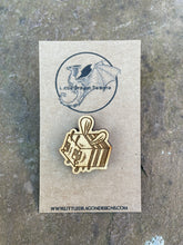 Load image into Gallery viewer, Adorable Bee Wooden Engraved Pin Badge