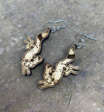 Load image into Gallery viewer, Umbreon Engraved Wooden Earrings