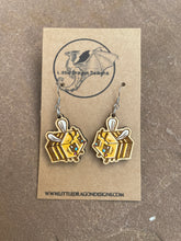 Load image into Gallery viewer, Hand Painted Adorable Bee Earrings (Made to order)