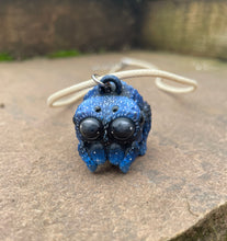 Load image into Gallery viewer, Adorable Starry Jumping Spider Pendant