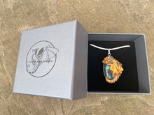 Load image into Gallery viewer, Flower Labradorite Dragon Pendant