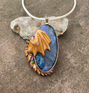 Flower Labradorite Dragon Pendant