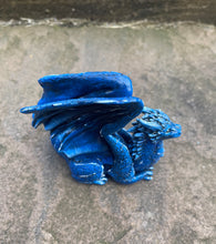 Load image into Gallery viewer, Blue Resin Dice Dragon