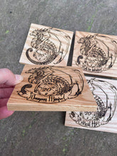 Load image into Gallery viewer, D20 Dragons Wooden Coaster Set
