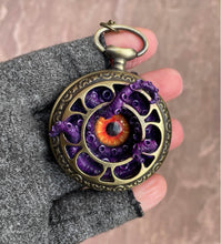 Load image into Gallery viewer, Orange Eyed Pocket Kraken