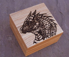 Load image into Gallery viewer, Gringor Solid Oak 9cm Wooden Box