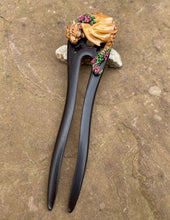 Load image into Gallery viewer, Flower Dragon Hair Stick