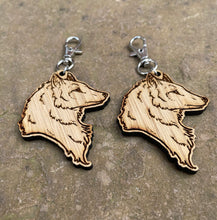 Load image into Gallery viewer, Wolf Bust Wooden Engraved Keyring Charm