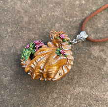 Load image into Gallery viewer, Flower Dragon Pendant and Box