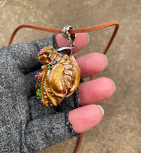 Load image into Gallery viewer, Flower Dragon Pendant and Box