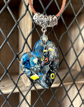 Load image into Gallery viewer, Umbreon Painted Stone Pendant