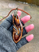 Load image into Gallery viewer, Diving Fire Dragon Agate
