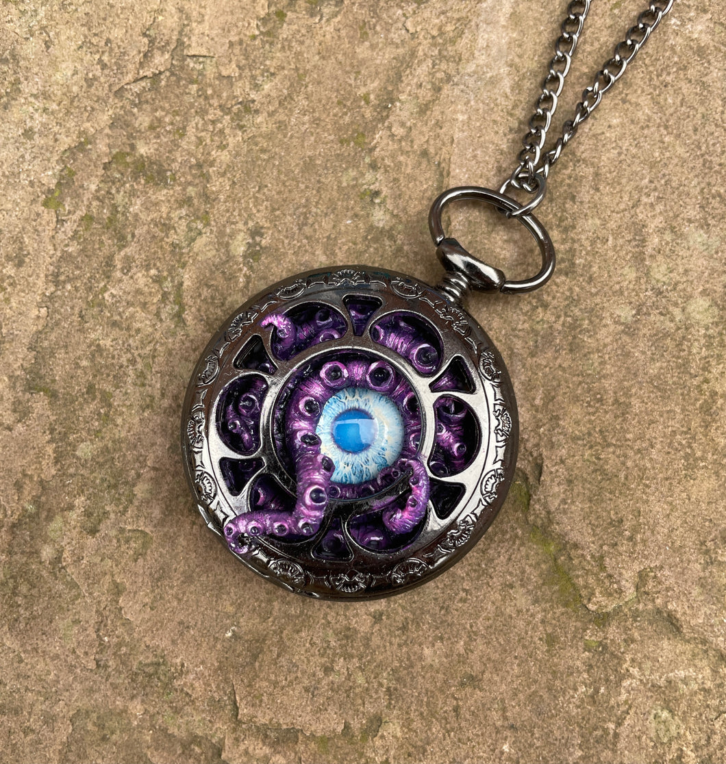Blue Eyed Pocket Kraken